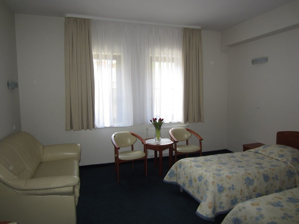 Hotel Jaworzyna Krynicka Krynica Zdroj Exterior photo